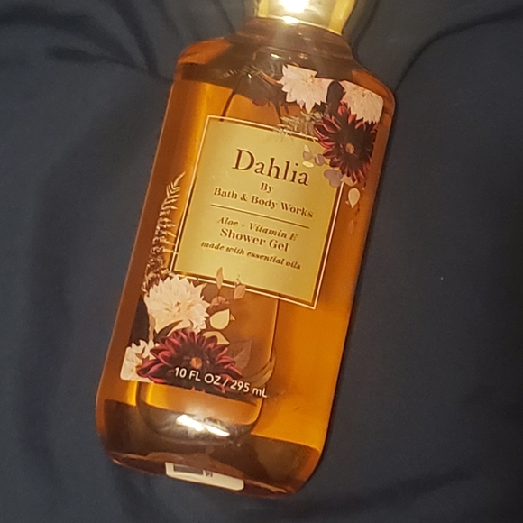 Dahlia Shower Gel - Picture 5 of 7